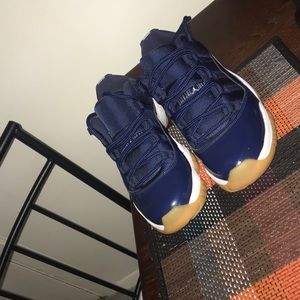 Air Jordan 11 GS Retro Low 'Navy Gum'